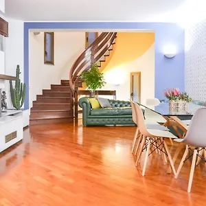 Flatmilan Guest house